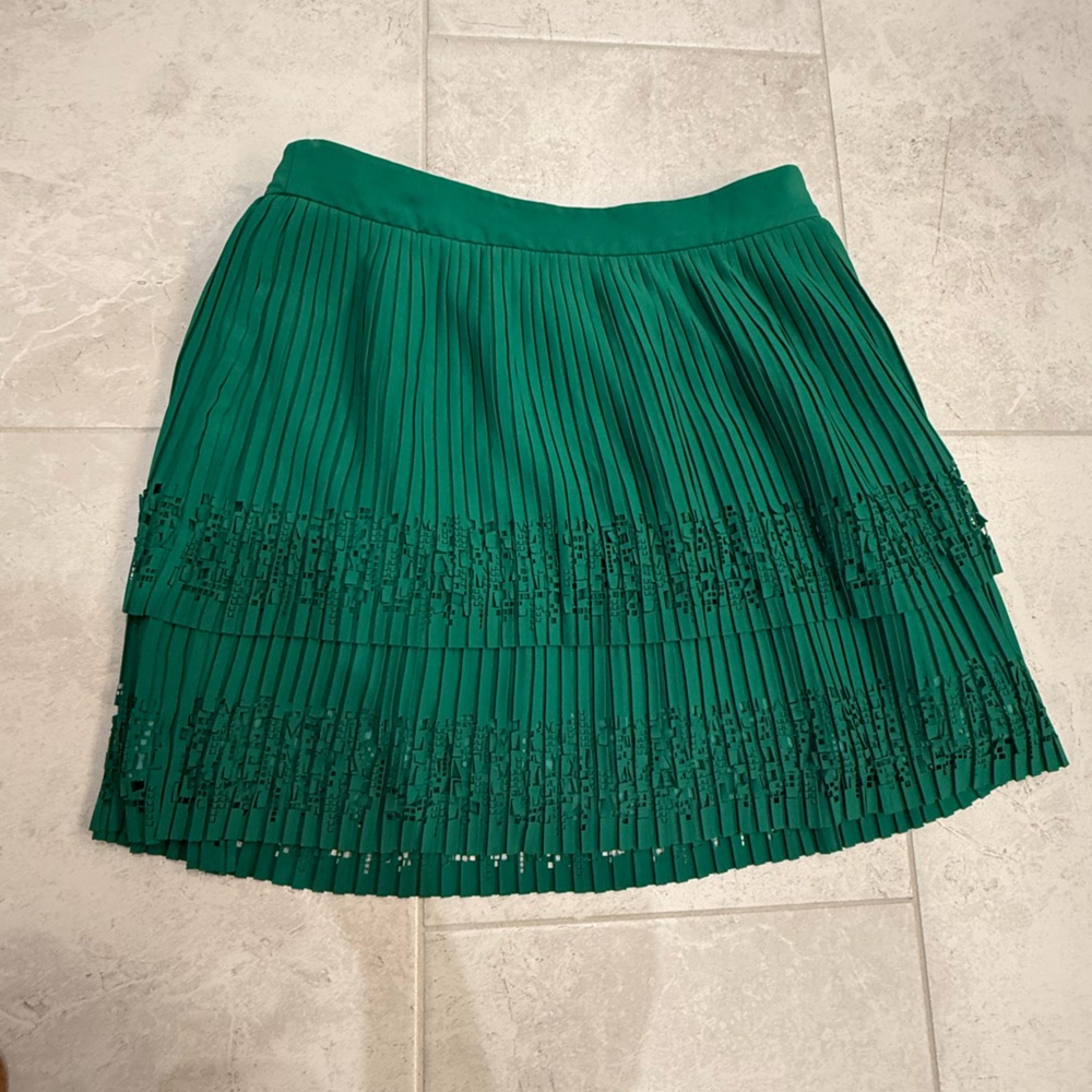 Leifsdottir Anthropology Mini